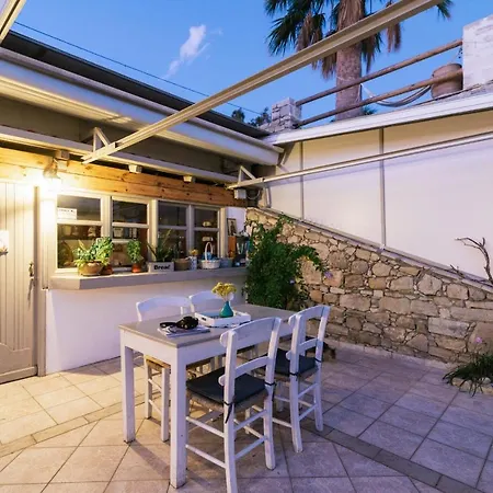 Ovgora - Aretousa Sea View Room, Village * Kamilari